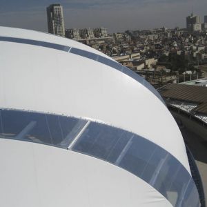 The covering, the very first that includes a system of transparent ETFE foils, combines 6 translucen